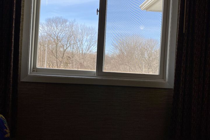 Room 30 of 61