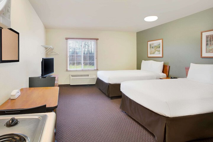 Room 15 of 25