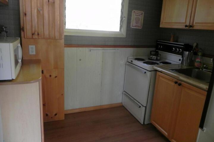 Merland Park Cottages and Motel