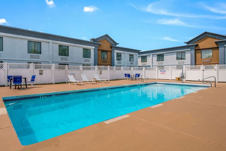 Pool 5 of 26