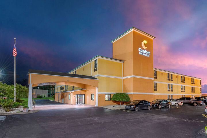 Hotel 3 of 44