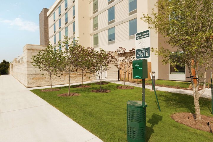 Home2 Suites by Hilton Austin North / Near the Domain