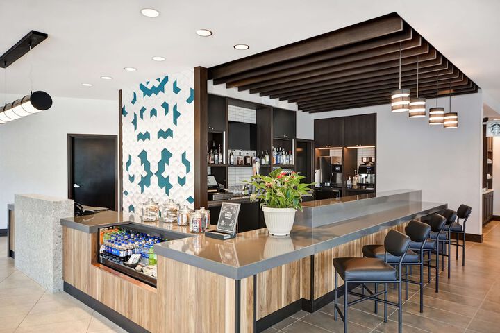 Hyatt Place Fresno
