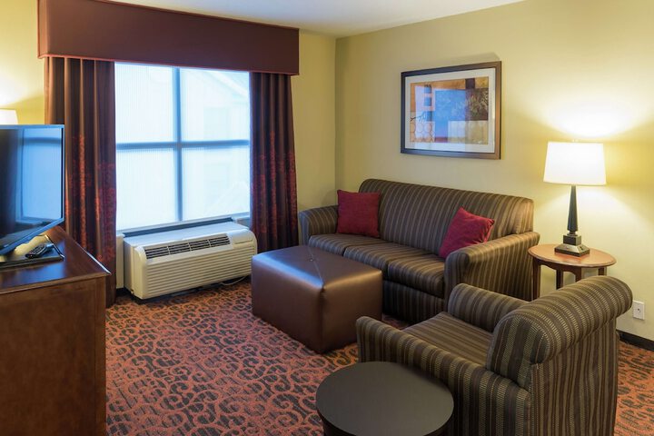 Room 25 of 60