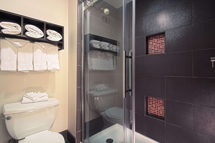Hampton Inn & Suites Columbus-Downtown