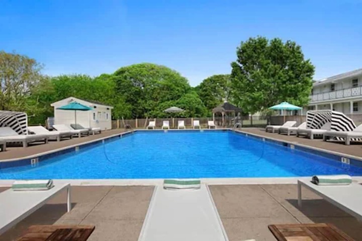 Pool 5 of 26