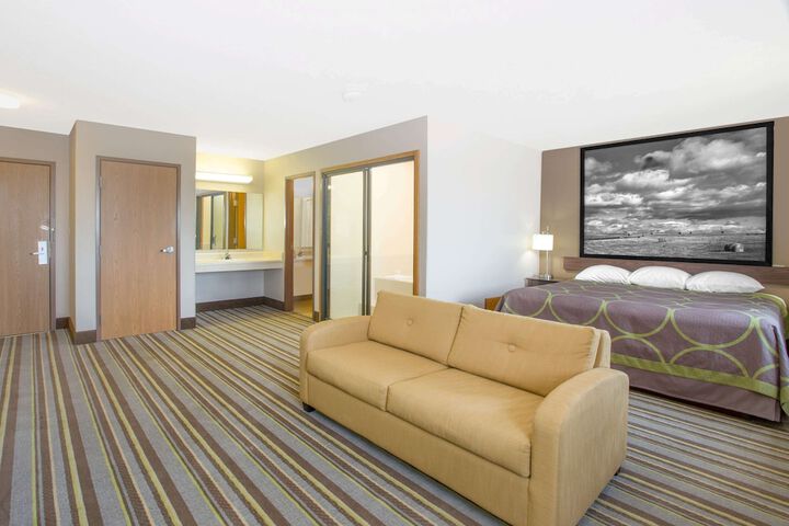 Room 15 of 20