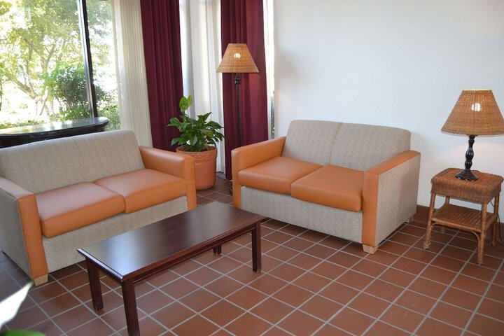 Motel 6 Oakdale CA