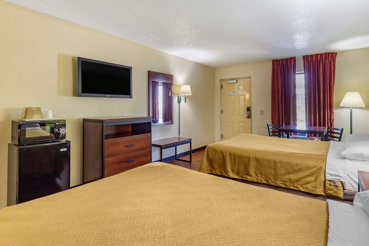 Room 21 of 29