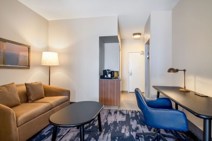 Room 19 of 29