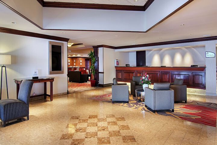 Hotel Interior 6 of 33