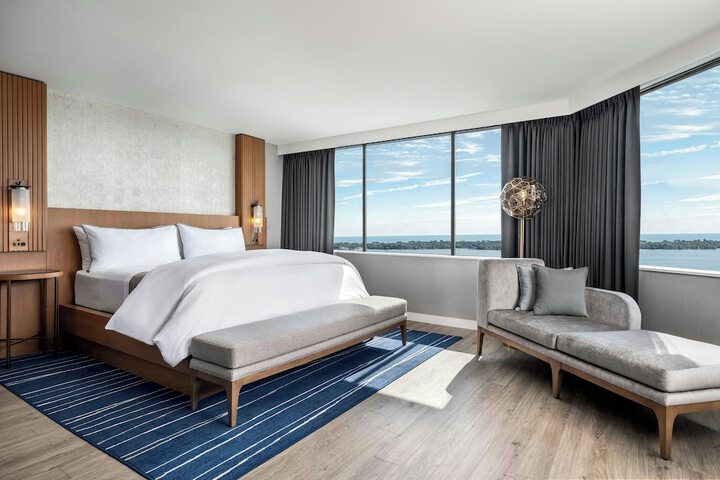 The Westin Harbour Castle Toronto