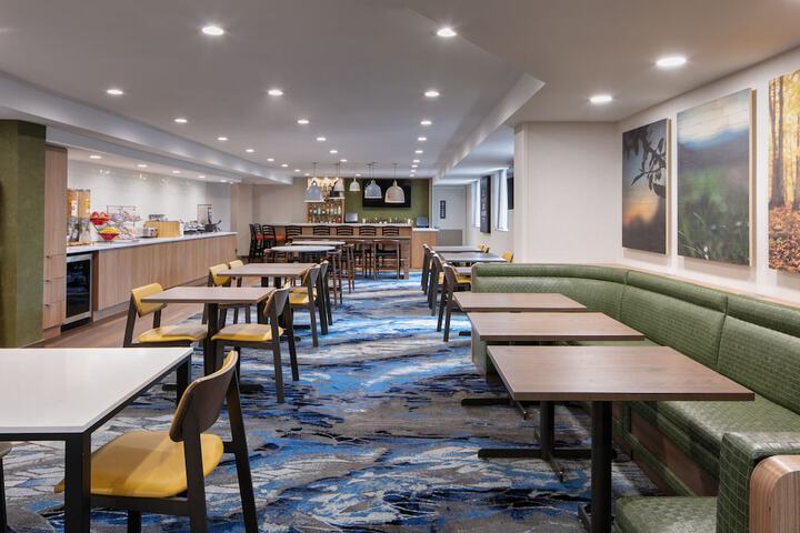 Fairfield Inn by Marriott JFK Airport