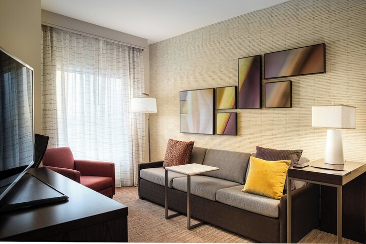 Room 16 of 34