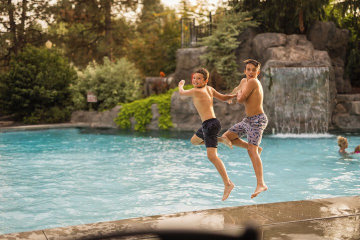 Pool 7 of 77