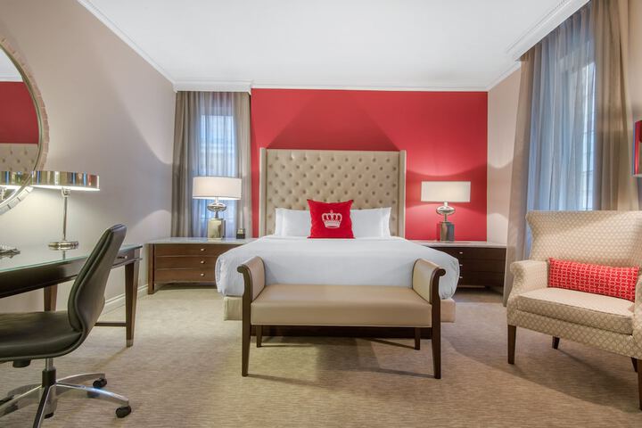 Room 27 of 111