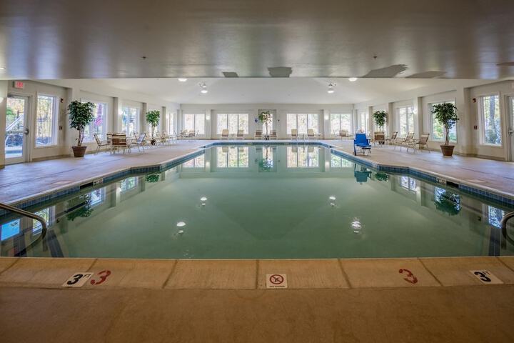 Pool 12 of 35