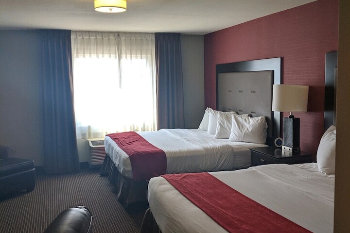 Room 33 of 58