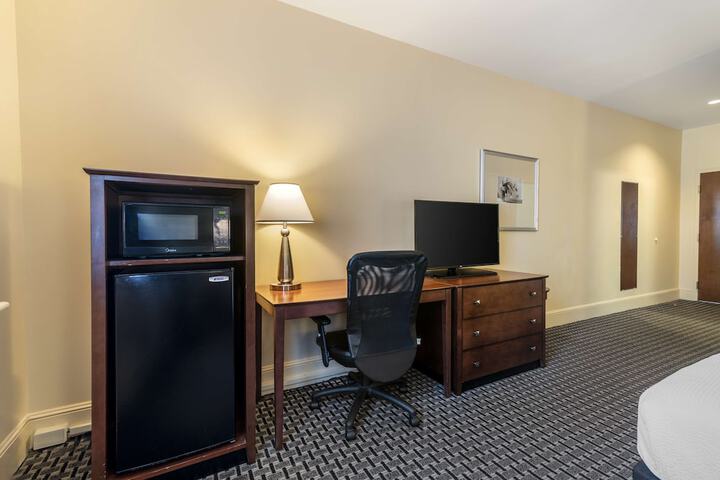 Room 22 of 69