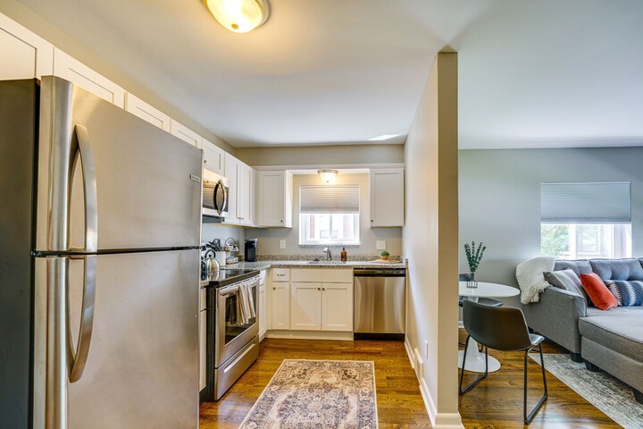 Wyandotte Vacation Rental Apartment Near Hospital!