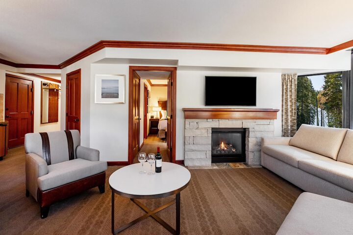Everline Resort and Spa Lake Tahoe