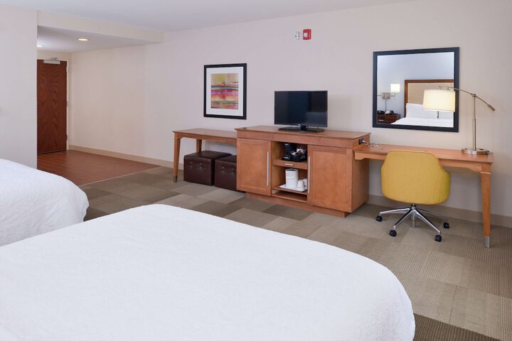 Room 35 of 47