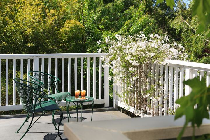 Terrace/Patio 88 of 107