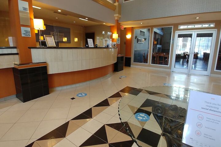 Hotel 5 of 58