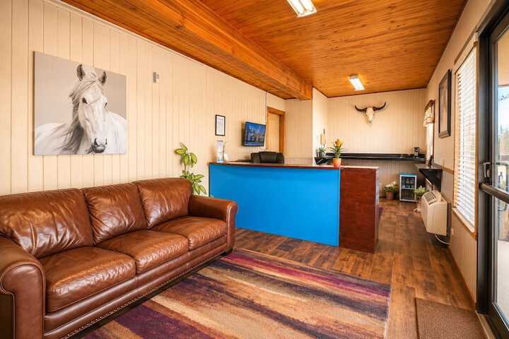 The Resource Inn Big Lake