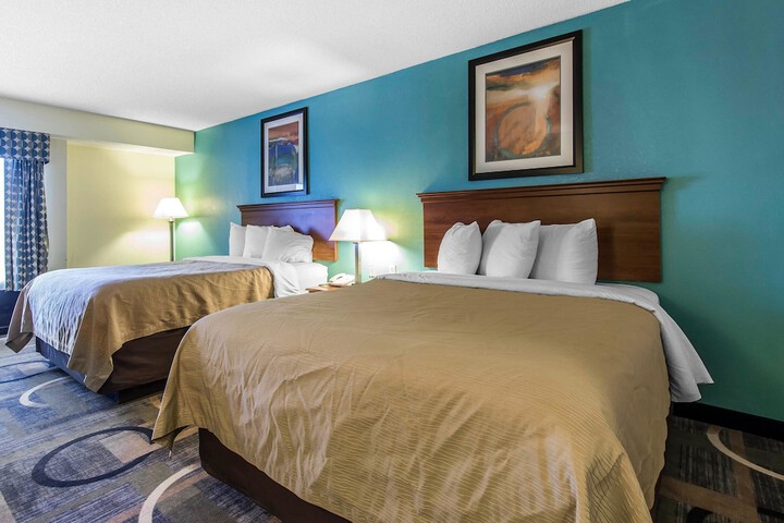 Room 20 of 29