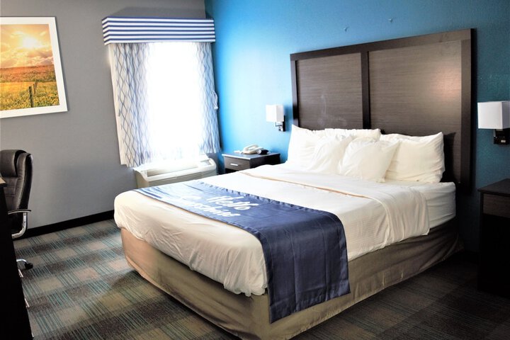 Room 19 of 32