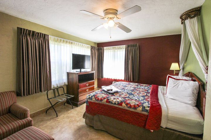 Room 96 of 117
