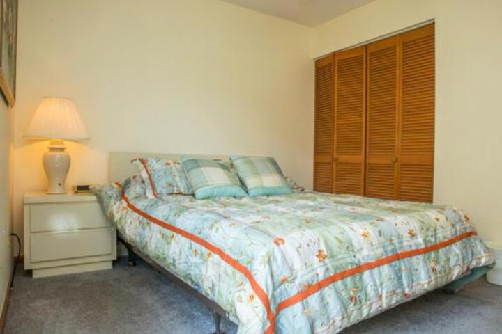 3BR Villa Claremont Holiday Home