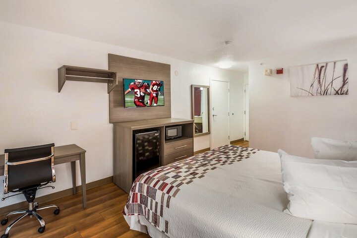 Room 29 of 34