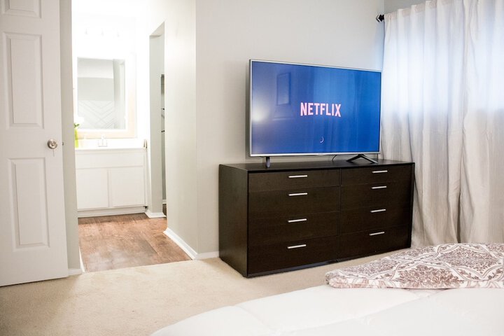 Room 9 of 19