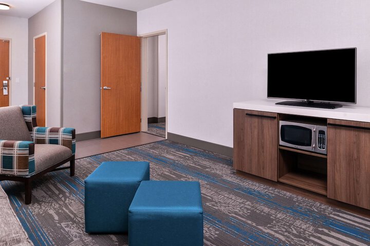 Room 22 of 61