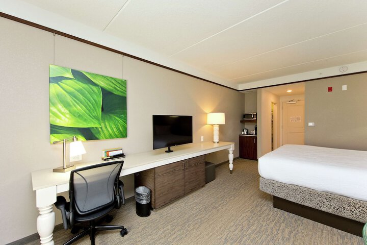 Room 21 of 68