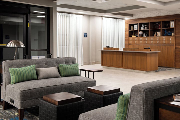 Hotel Interior 4 of 25