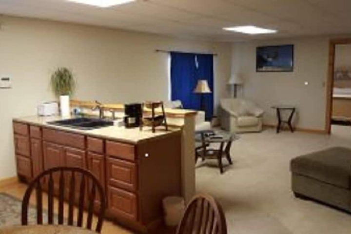 Room 15 of 24