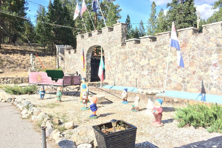 Rainbow Lake Castle Resort