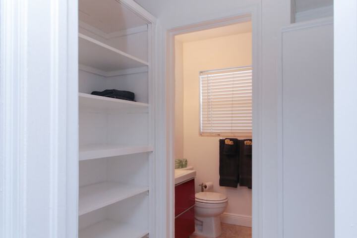 Room 39 of 45