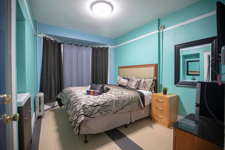 Room 36 of 44