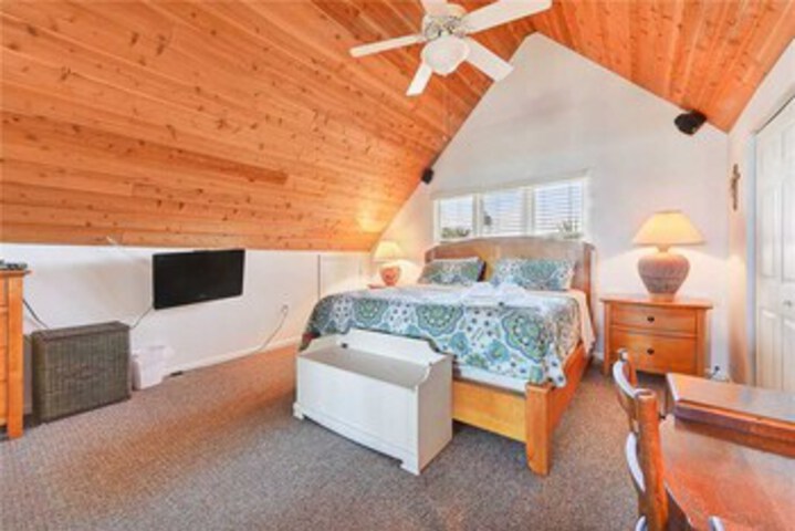 Going Coastal Beach House Four Bedroom Home