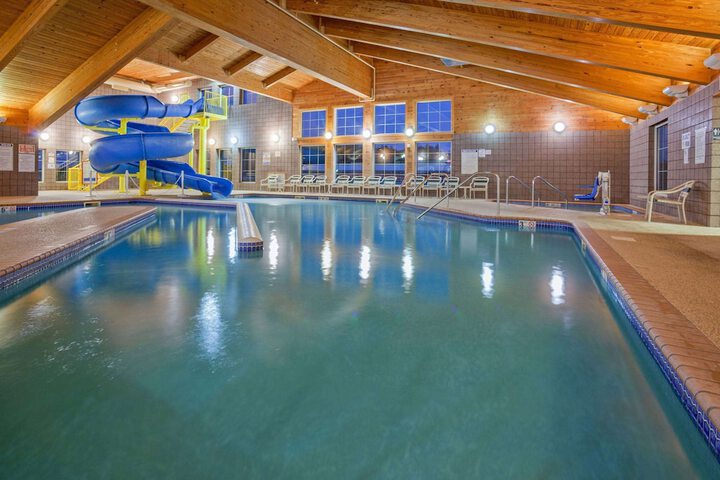 Pool 4 of 20