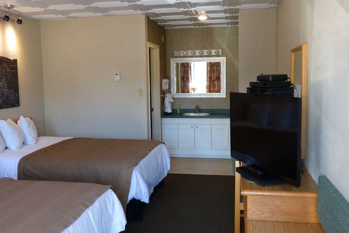 Room 30 of 40
