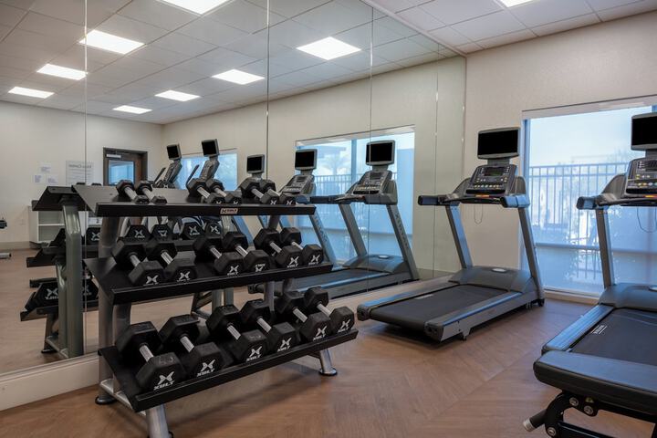 Holiday Inn Express & Suites Gilbert Mesa Gateway Airport by IHG