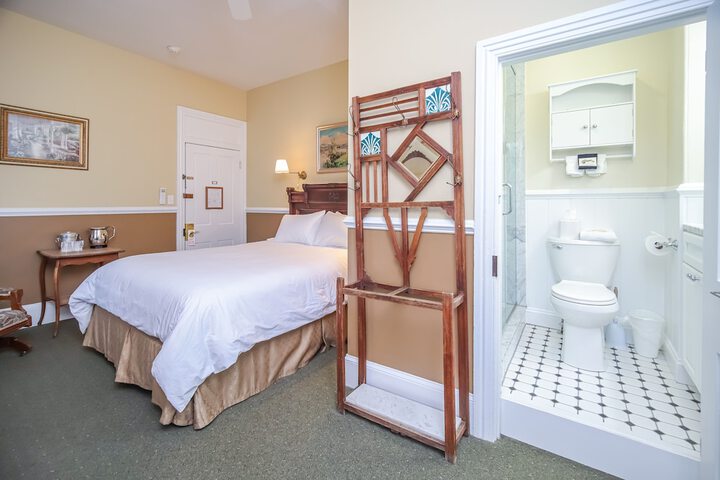 Room 40 of 57