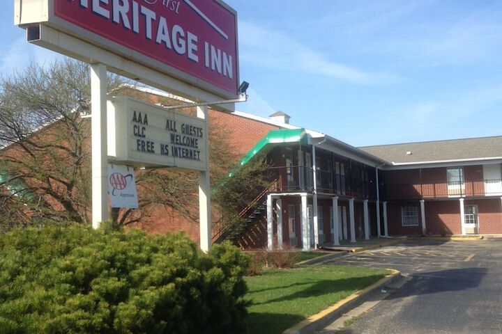 Hotel 4 of 43