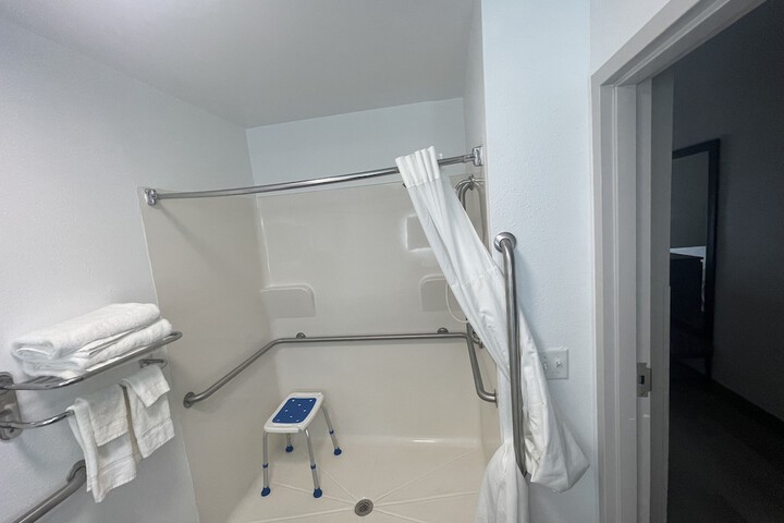 Country Inn & Suites by Radisson Midway - Tallahassee West