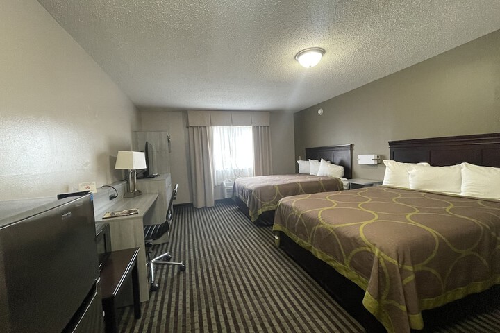Room 14 of 20